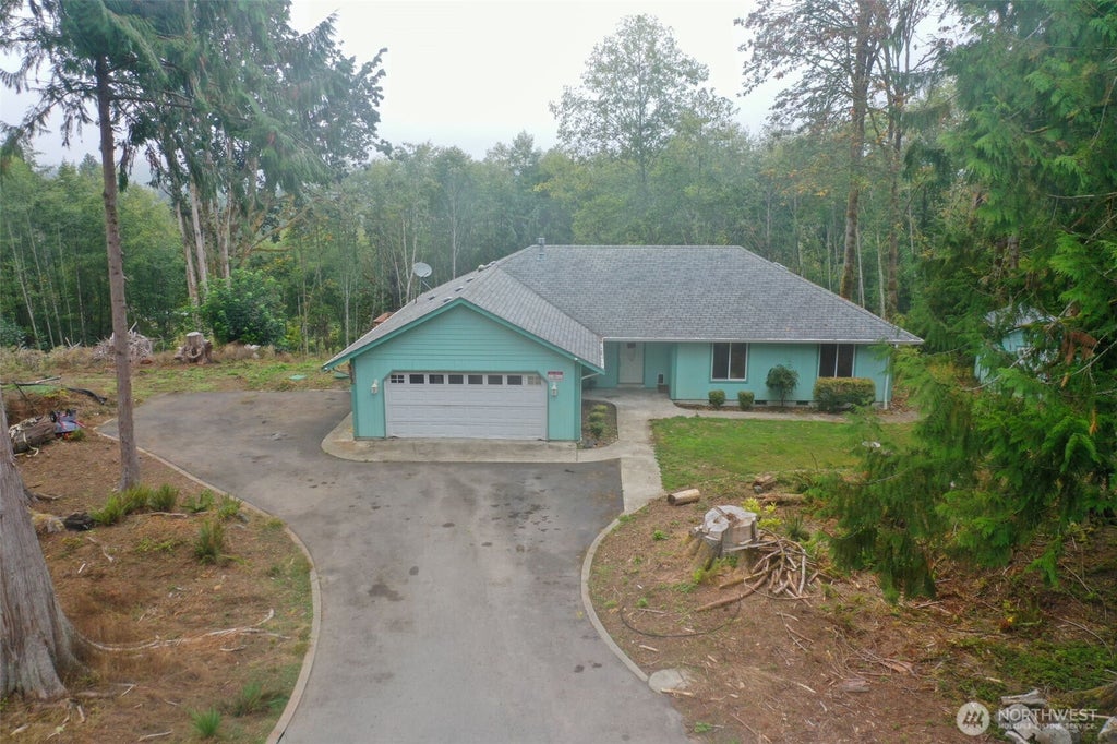 Photo of 105 Ricky Lane, Onalaska, WA 98570 (MLS # 2587259)