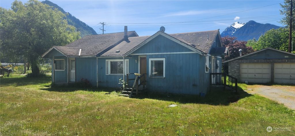 Photo of 46616 296th Street NE, Darrington, WA 98241 (MLS # 2250535)