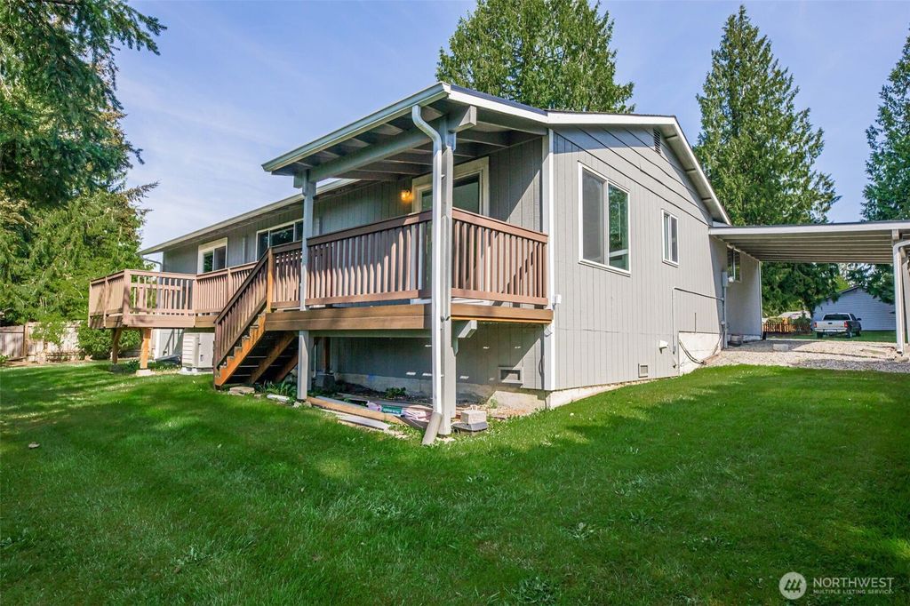 Photo of 12010 25th Court NE, Lake Stevens, WA 98258 (MLS # 2509446)