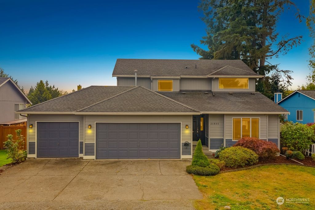 Photo of 21835 SE 270th Street, Maple Valley, WA 98038 (MLS # 2012008)