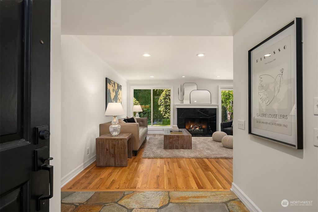 Photo of 8350 SE 34th Street, Mercer Island, WA 98040 (MLS # 2261632)