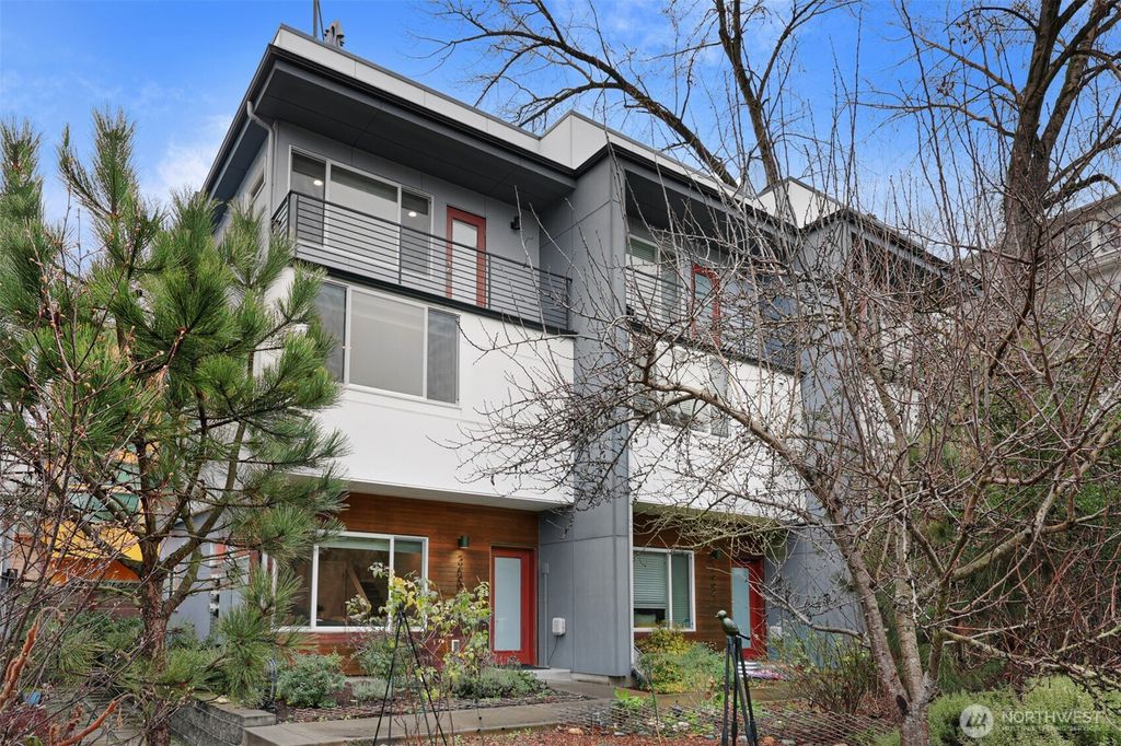 Photo of 3660 Courtland Place S, Seattle, WA 98144 (MLS # 2474960)