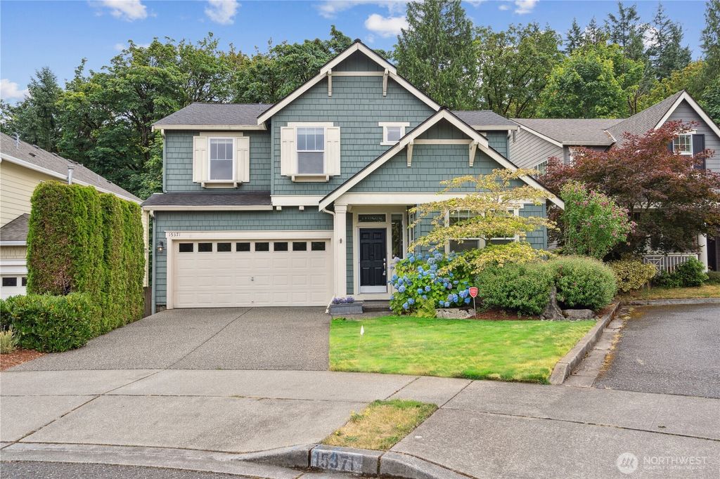 Photo of 15371 129th Avenue NE, Woodinville, WA 98072 (MLS # 2391756)