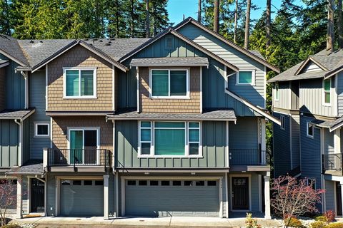 Photo of 10524 14th Drive SE, Everett, WA 98208 (MLS # 2464655)