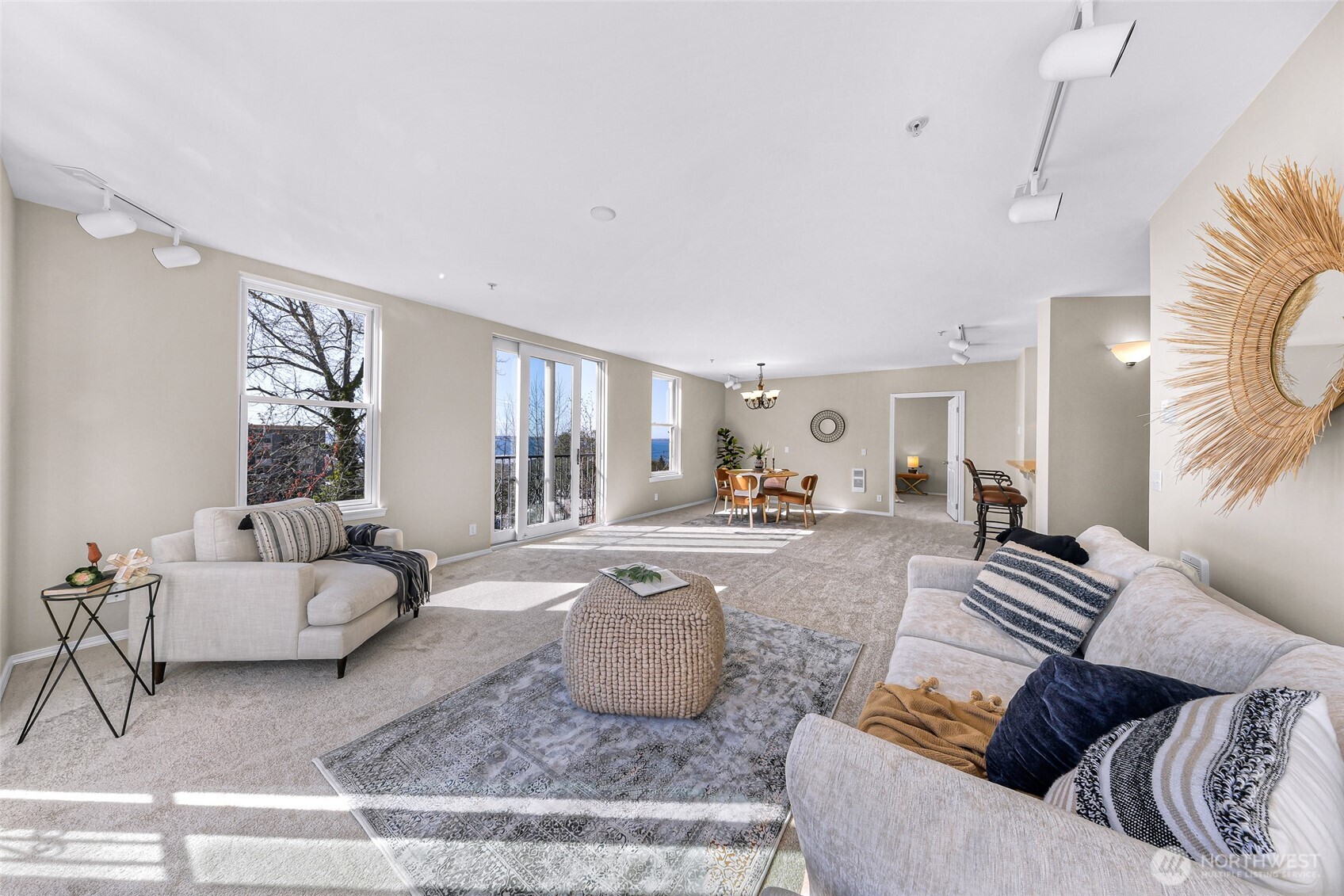 1134 Finnegan Way 304