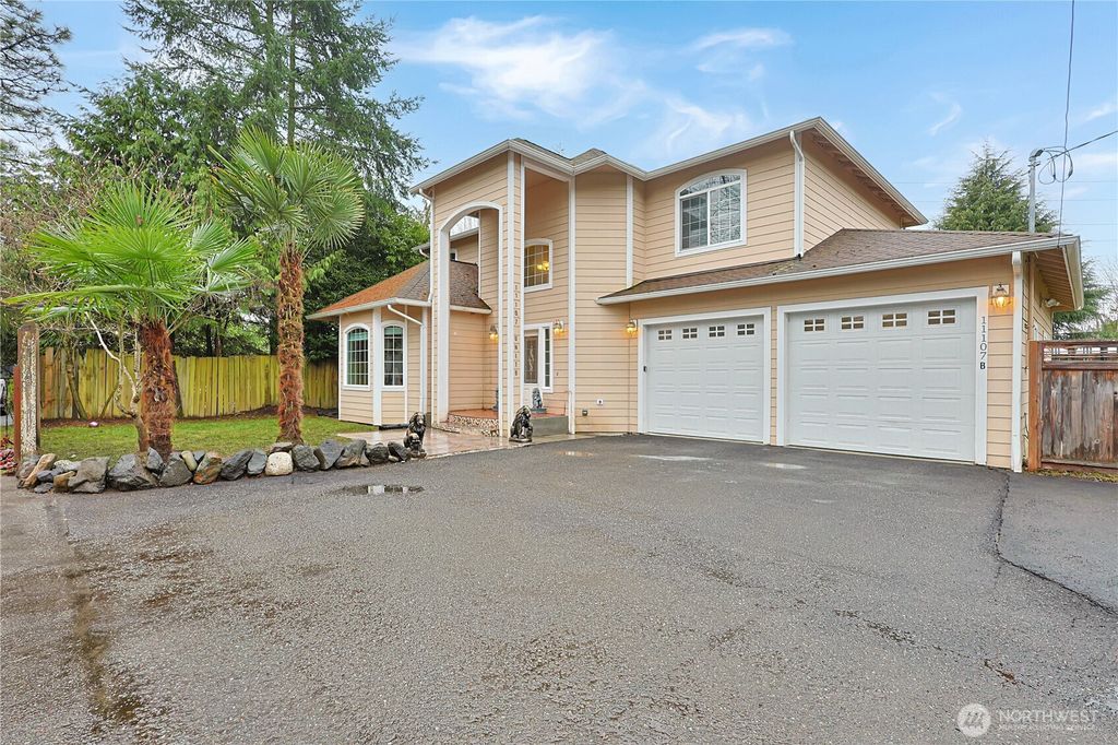 Photo of 11107 SE 162nd Street #B, Renton, WA 98055 (MLS # 2468655)