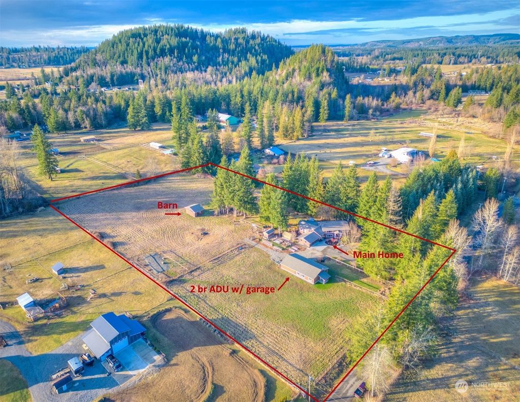 Photo of 40305 302 Avenue SE, Enumclaw, WA 98022 (MLS # 2025343)