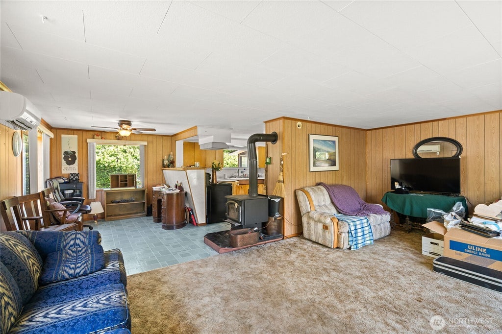 Photo of 124 Endresen Road, Hoquiam, WA 98550 (MLS # 2554623)