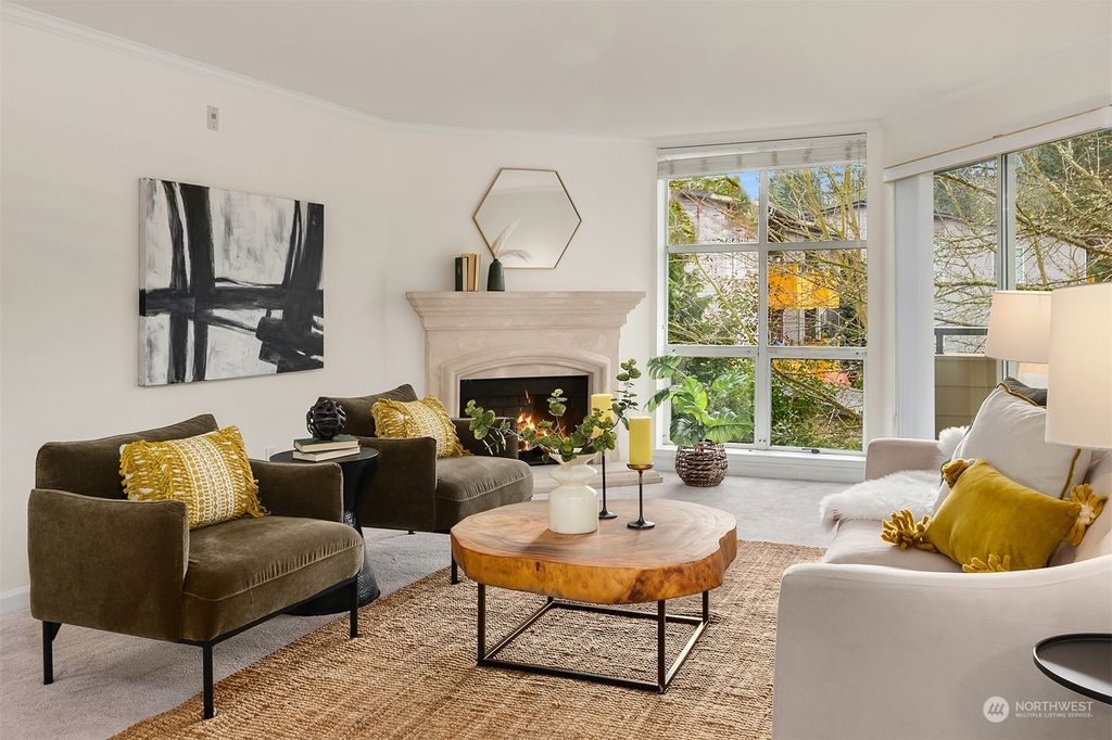 Photo of 424 102nd Avenue SE #208, Bellevue, WA 98004 (MLS # 2324853)