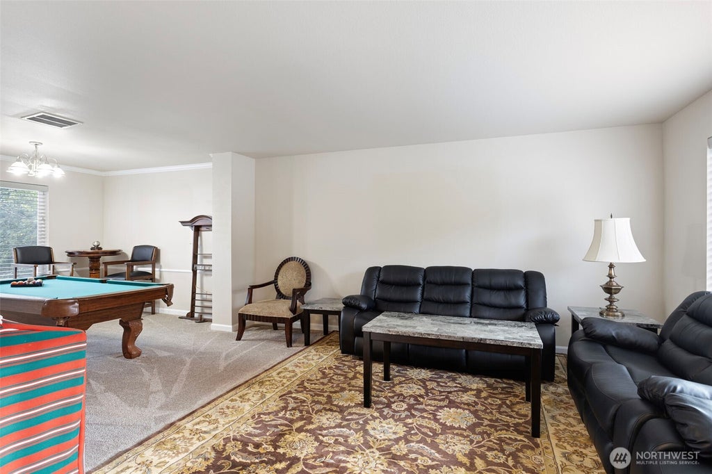 Photo of 35402 7th Avenue SW, Federal Way, WA 98023 (MLS # 2590071)