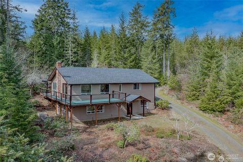 Photo of 491 N Suncrest Drive, Hoodsport, WA 98548 (MLS # 2378694) Photo of 491 N Suncrest Drive, Hoodsport, WA 98548 (MLS # 2378694)