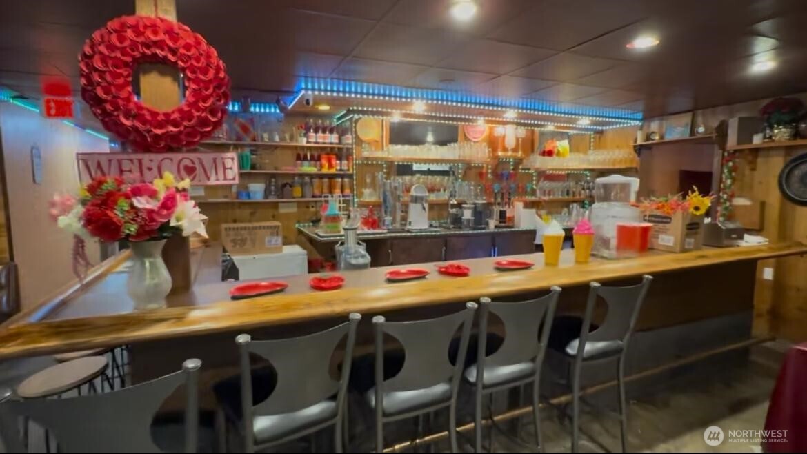 2285 NE XXX Undisclosed Address Avenue