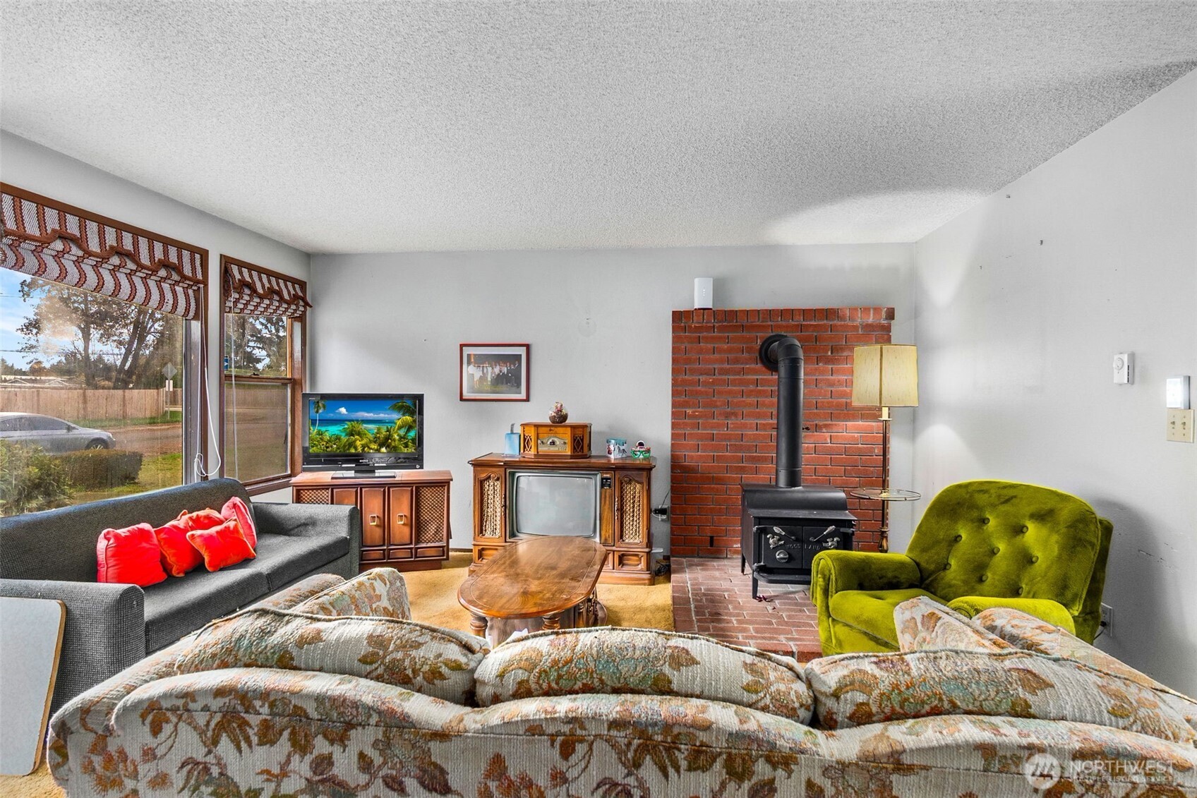 3604 Landau Avenue NE