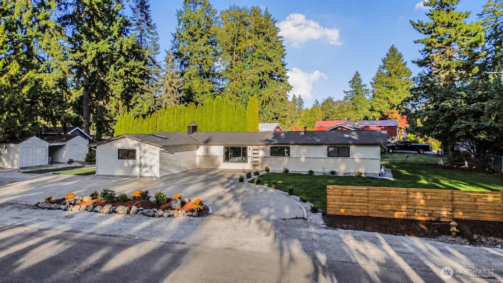 Photo of 13408 SE 184th Avenue, Renton, WA 98059 (MLS # 2579640)