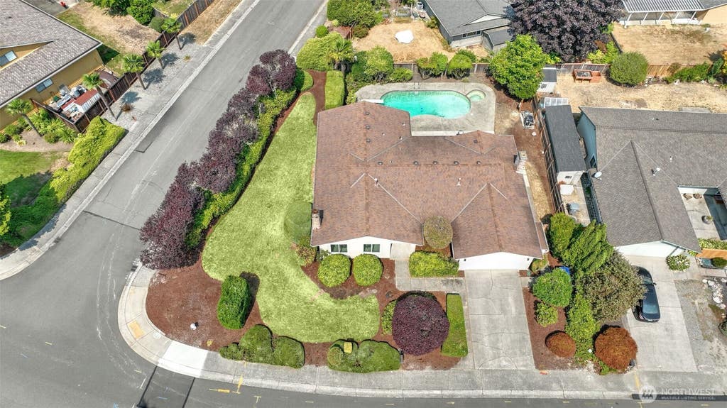 Photo of 14656 SE Fairwood Boulevard, Renton, WA 98058 (MLS # 2568850)