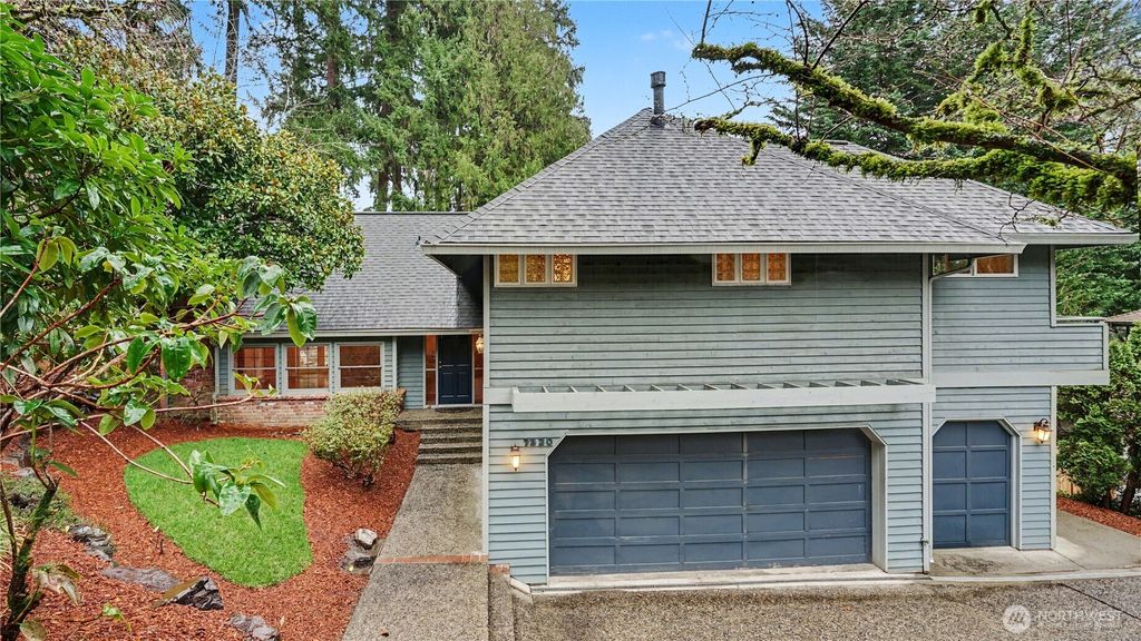 Photo of 3320 168th Place SE, Bellevue, WA 98008 (MLS # 2491937)