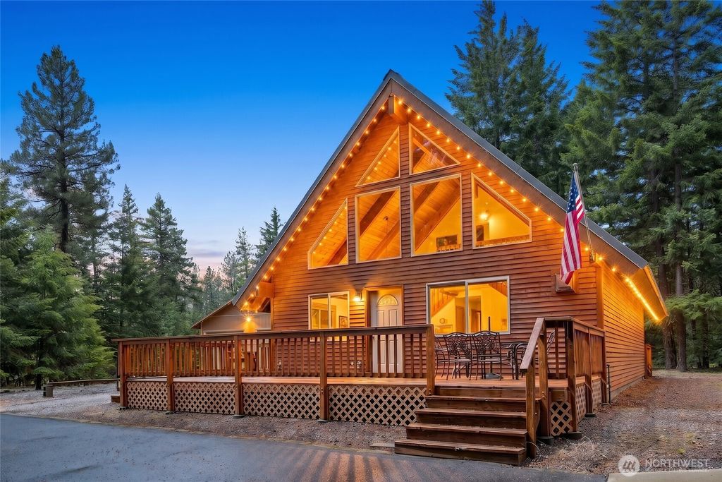Photo of 420 Vinegar Bend Road, Ronald, WA 98940 (MLS # 2541430)
