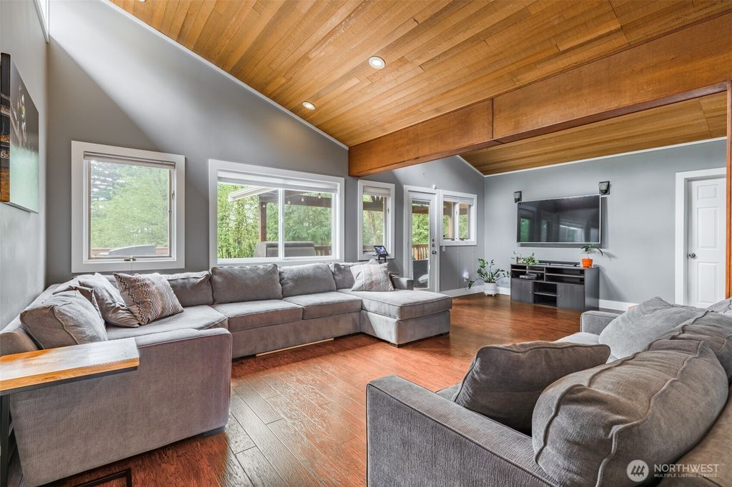 Photo of 28131 185th Place SE, Kent, WA 98042 (MLS # 2515579)