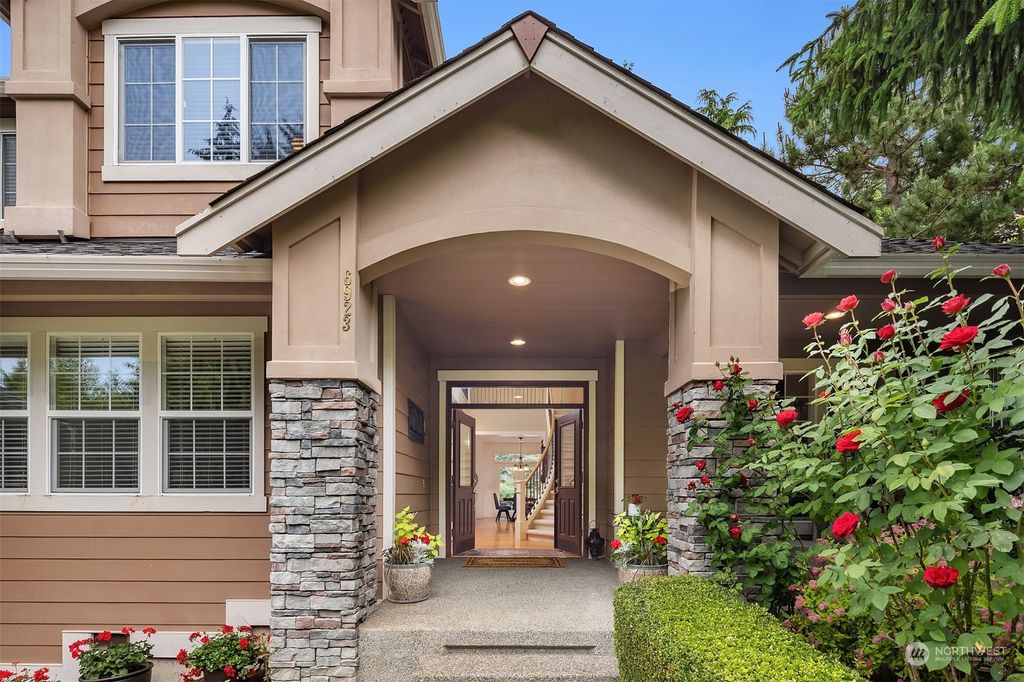 Photo of 6923 205th Street SE, Snohomish, WA 98296 (MLS # 2128699)