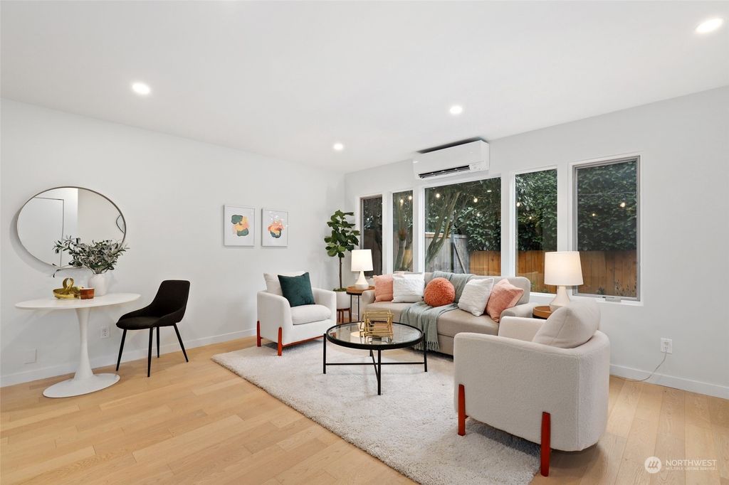 Photo of 1519 5th Avenue W #2, Seattle, WA 98119 (MLS # 2038442)