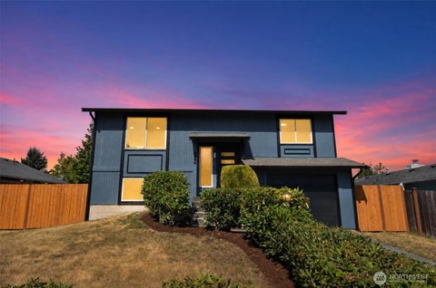 Photo of 3936 N Defiance St ST, Tacoma, WA 98407 (MLS # 2553275)