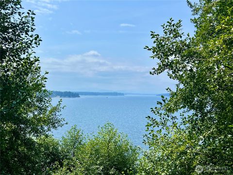 6908 190th Avenue SW Longbranch WA 98351