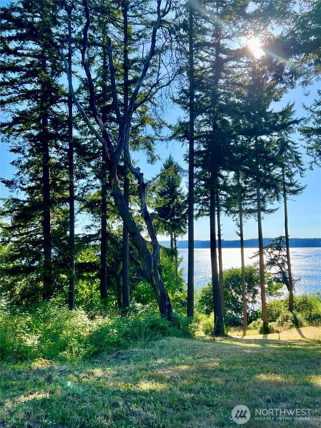 6908 190th Avenue SW