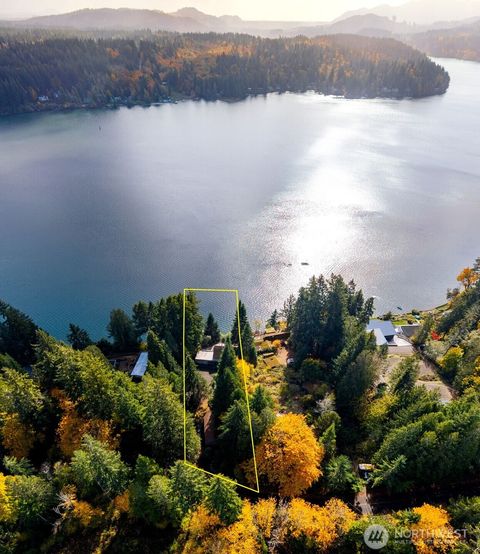 Photo of 5611 Sunrise Beach Road NW, Olympia, WA 98502 (MLS # 2452515)