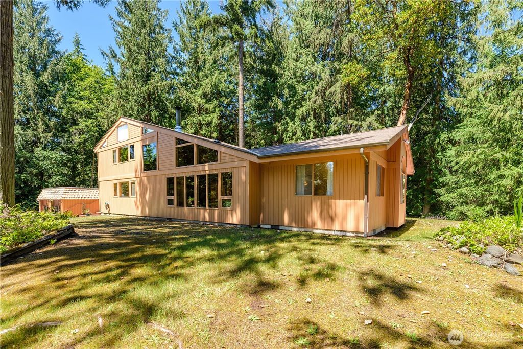 Photo of 76 Fawn Haven Road, Port Angeles, WA 98362 (MLS # 2540677)