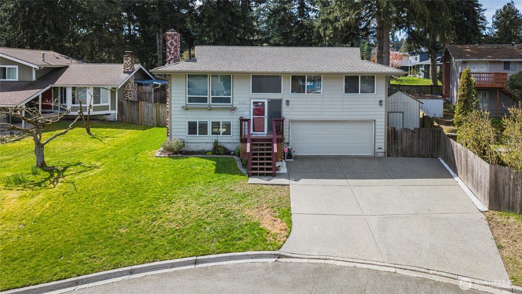 Photo of 2626 SW 335th Court, Federal Way, WA 98023 (MLS # 2504765)