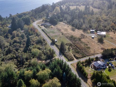 24525 59th Avenue SW Vashon WA 98070
