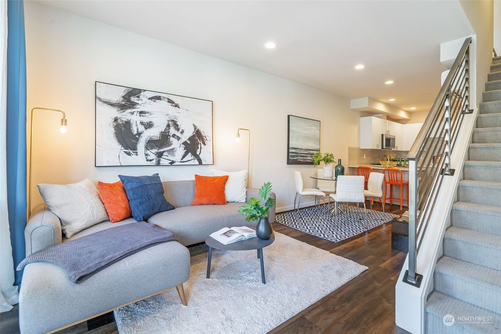 Photo of 517 NW 70th Street, Seattle, WA 98117 (MLS # 2058196)