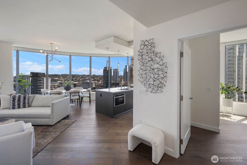 2510 6th Avenue 2502