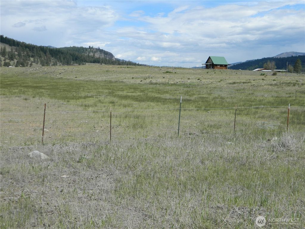 Photo of 4 Duck Flats Road, Tonasket, WA 98855 (MLS # 2528821)