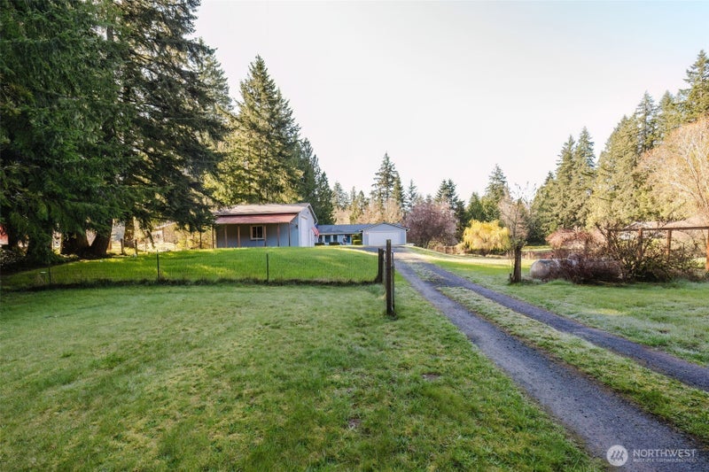 4329 SW Weyers Lane