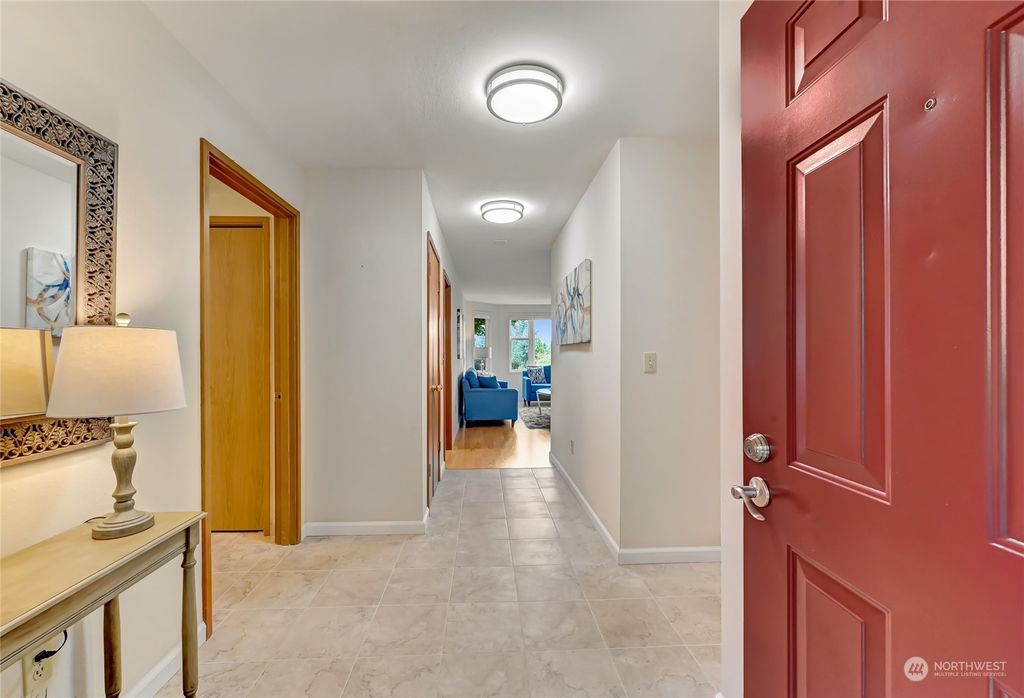 Photo of 22222 SE 42nd Lane #1060, Issaquah, WA 98029 (MLS # 2159473)