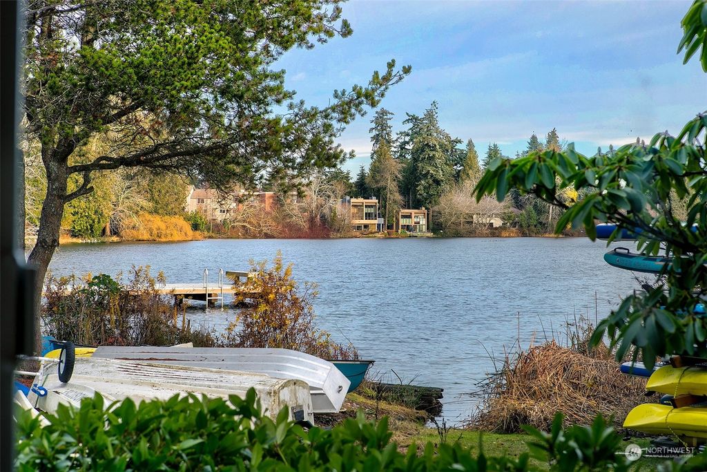 Photo of 19428 Aurora Avenue N #106, Shoreline, WA 98133 (MLS # 2022529)