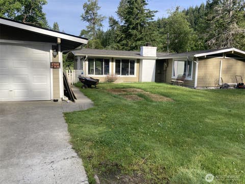 Photo of 105 Mason Lane, Aberdeen, WA 98520 (MLS # 2540539)