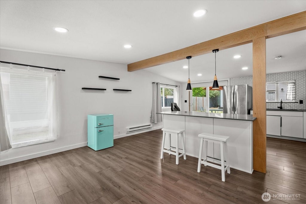 Photo of 10839 11th Avenue SW, Seattle, WA 98146 (MLS # 2586544)