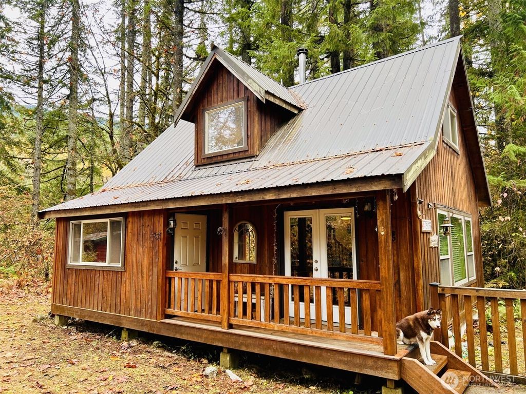 Photo of 75835 NE 122nd Street, Skykomish, WA 98288 (MLS # 2451176)