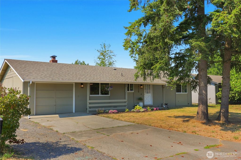 Photo of 14220 51st Drive NE, Marysville, WA 98271 (MLS # 2426253)