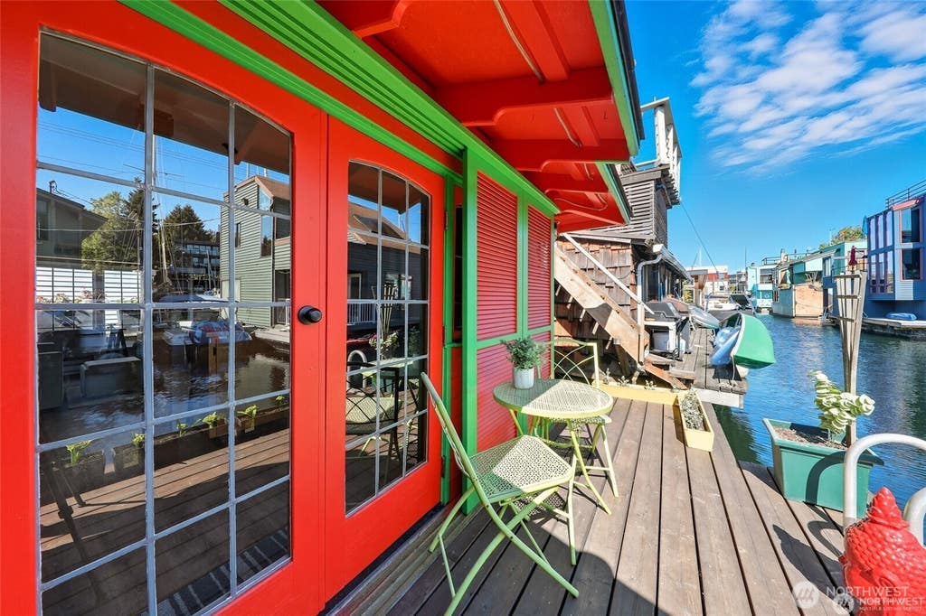 Photo of 2727 Fairview Avenue E #18, Seattle, WA 98102 (MLS # 2564764)