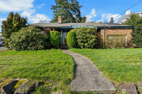 Photo of 8039 36th Avenue S, Seattle, WA 98118 (MLS # 2479496)