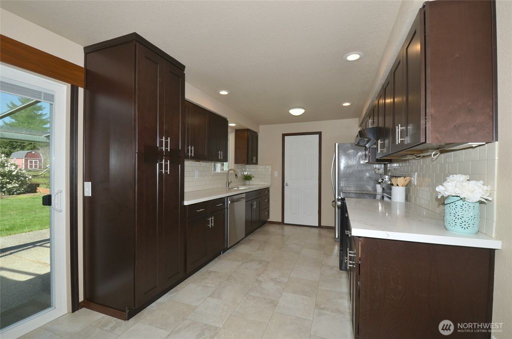 Photo of 14712 Broadway Avenue, Snohomish, WA 98296 (MLS # 2499084)