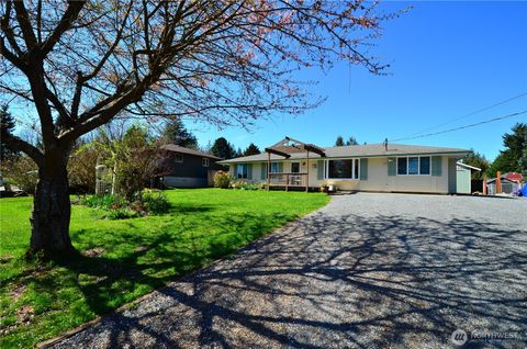 Photo of 14712 Broadway Avenue, Snohomish, WA 98296 (MLS # 2499084)