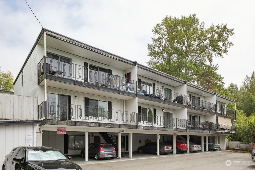 Photo of 22940 10th Avenue S #202A, Des Moines, WA 98198 (MLS # 2076018)