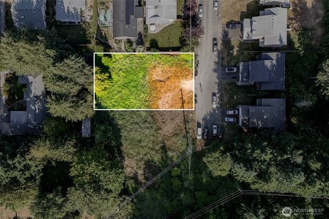 Photo of 722 Desoto Street SW, Olympia, WA 98512 (MLS # 2394327)