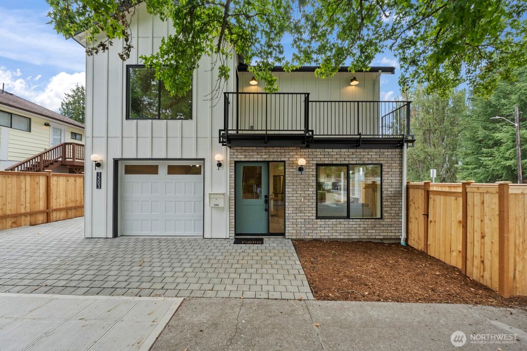 Photo of 1503 NE 73rd Street, Seattle, WA 98115 (MLS # 2423544)