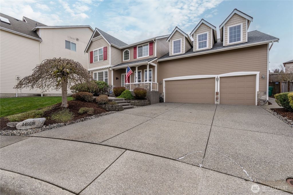 Photo of 14928 80th Drive SE, Snohomish, WA 98296 (MLS # 2343770)