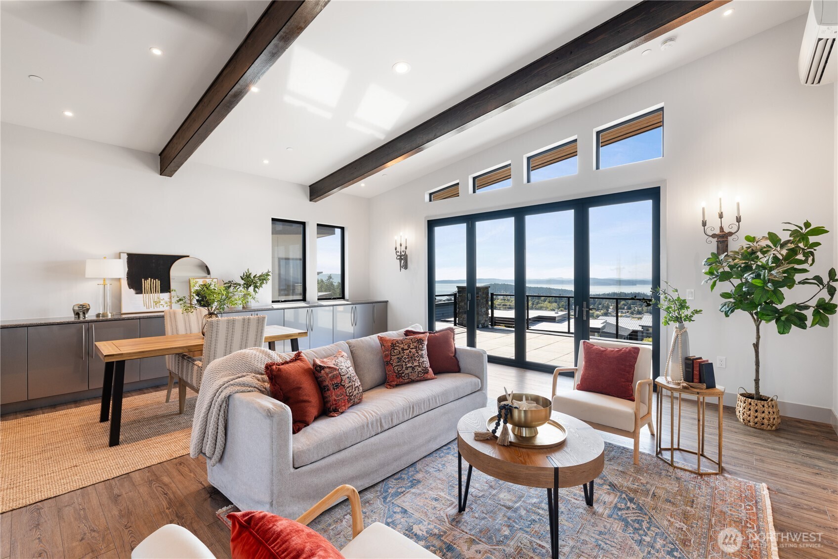 3943 Rockridge Parkway